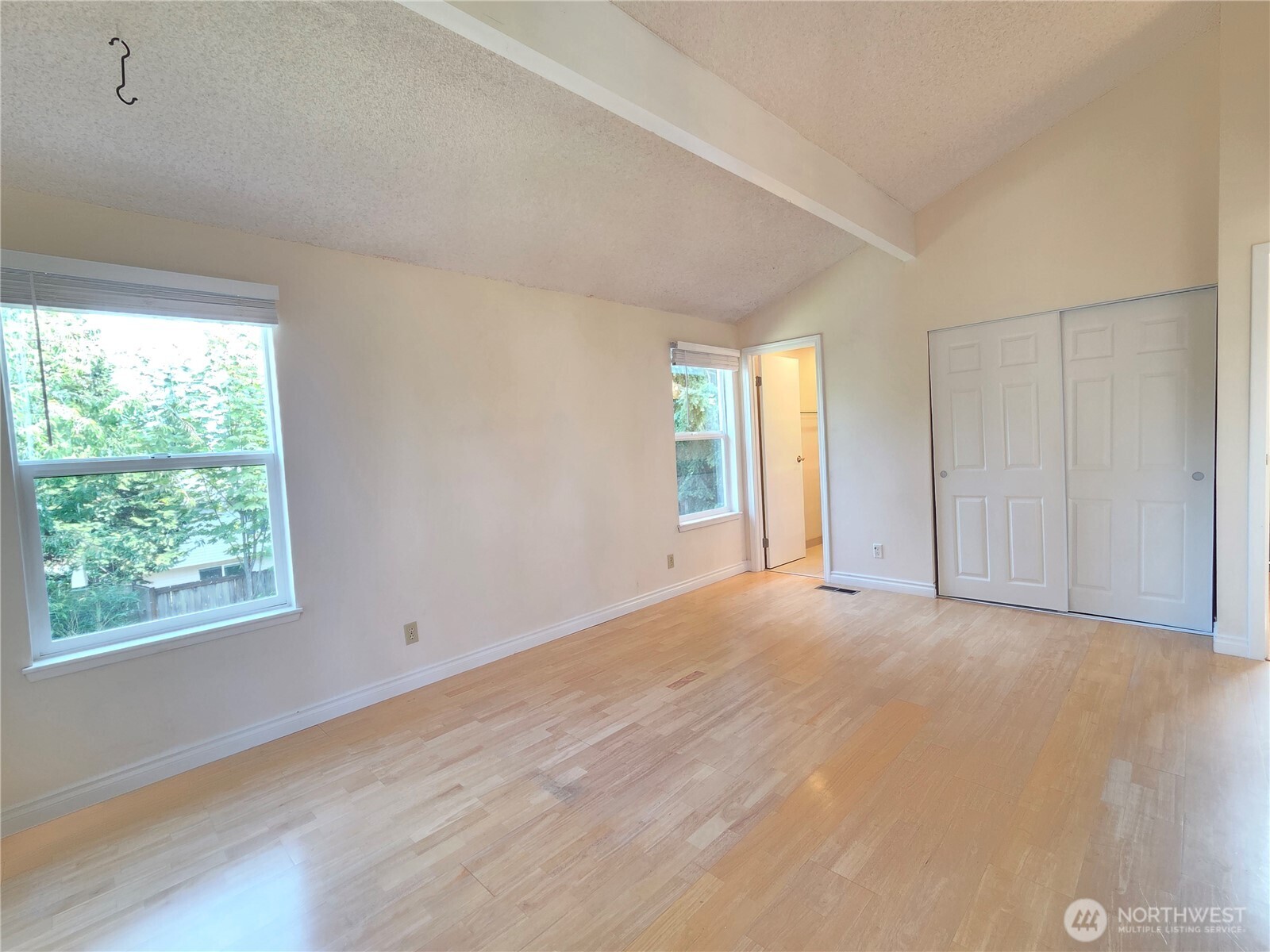14028 92nd Place Property Photo 16