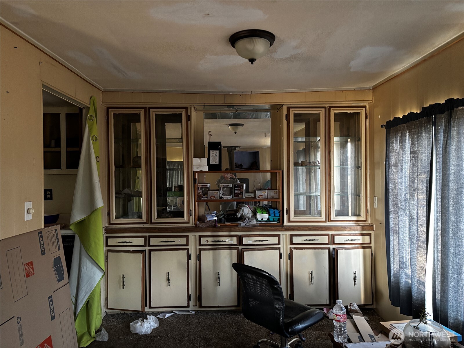 16926 Canal Road Property Photo 3