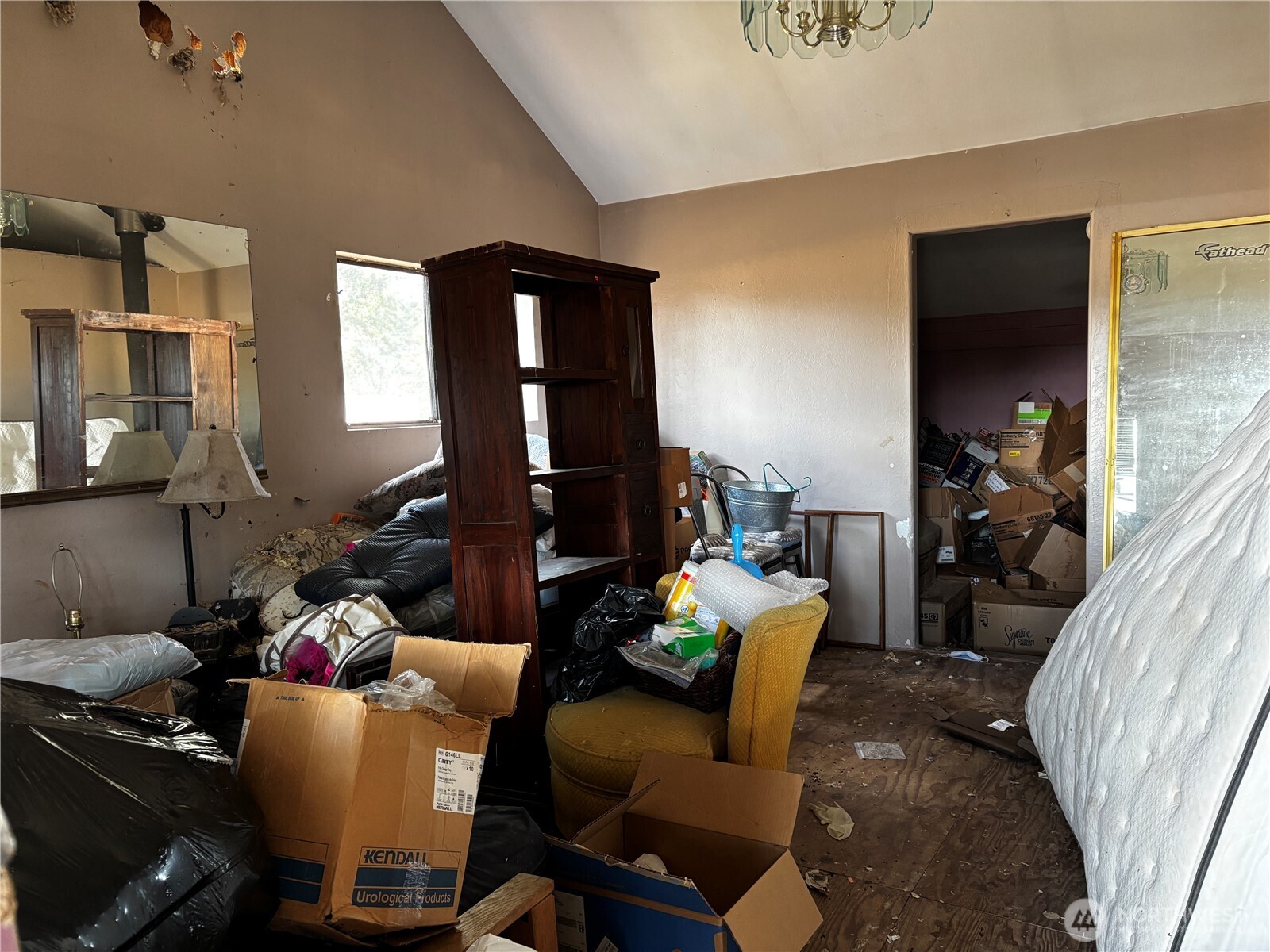 16926 Canal Road Property Photo 7