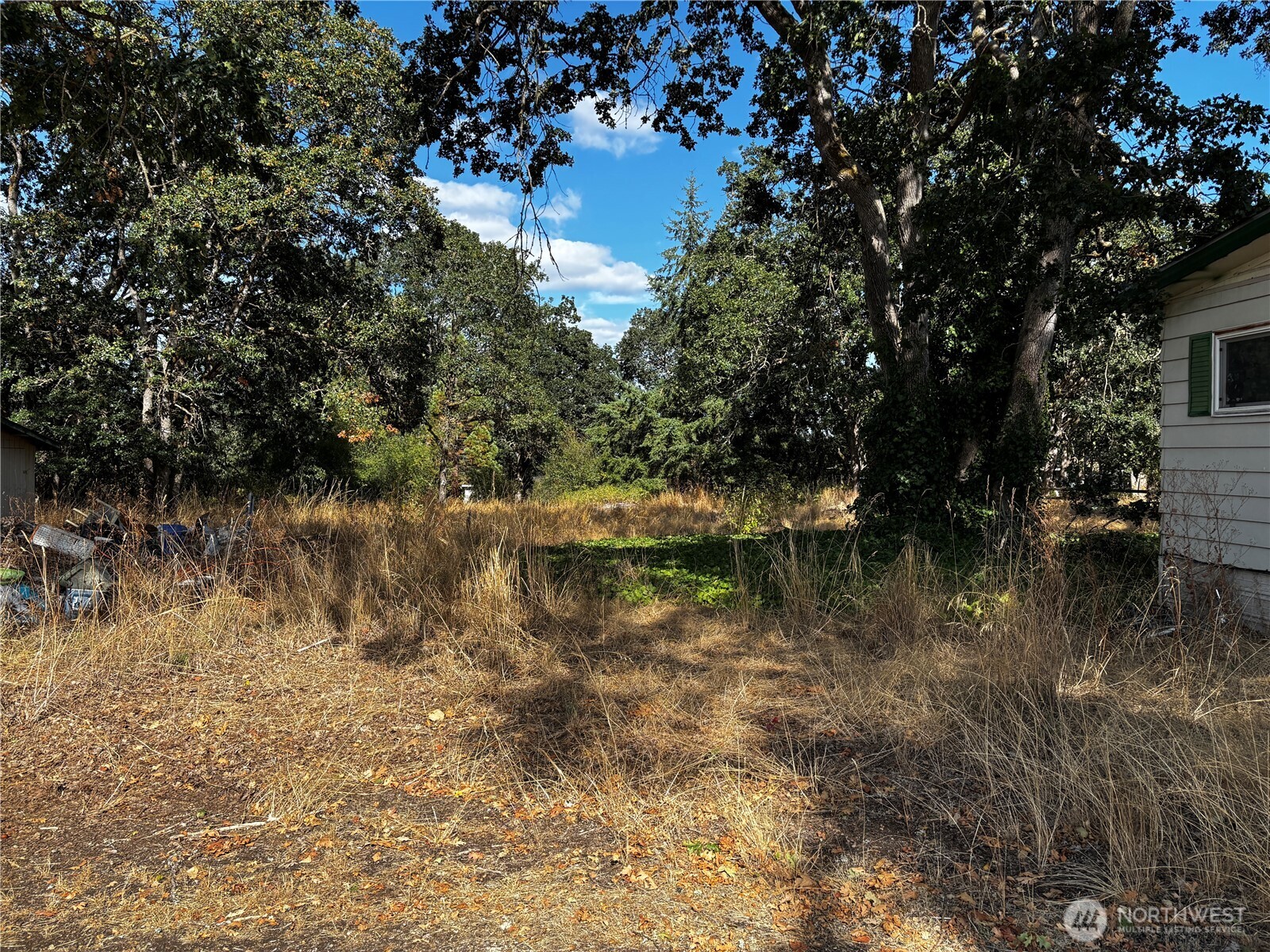 16926 Canal Road Property Photo 11