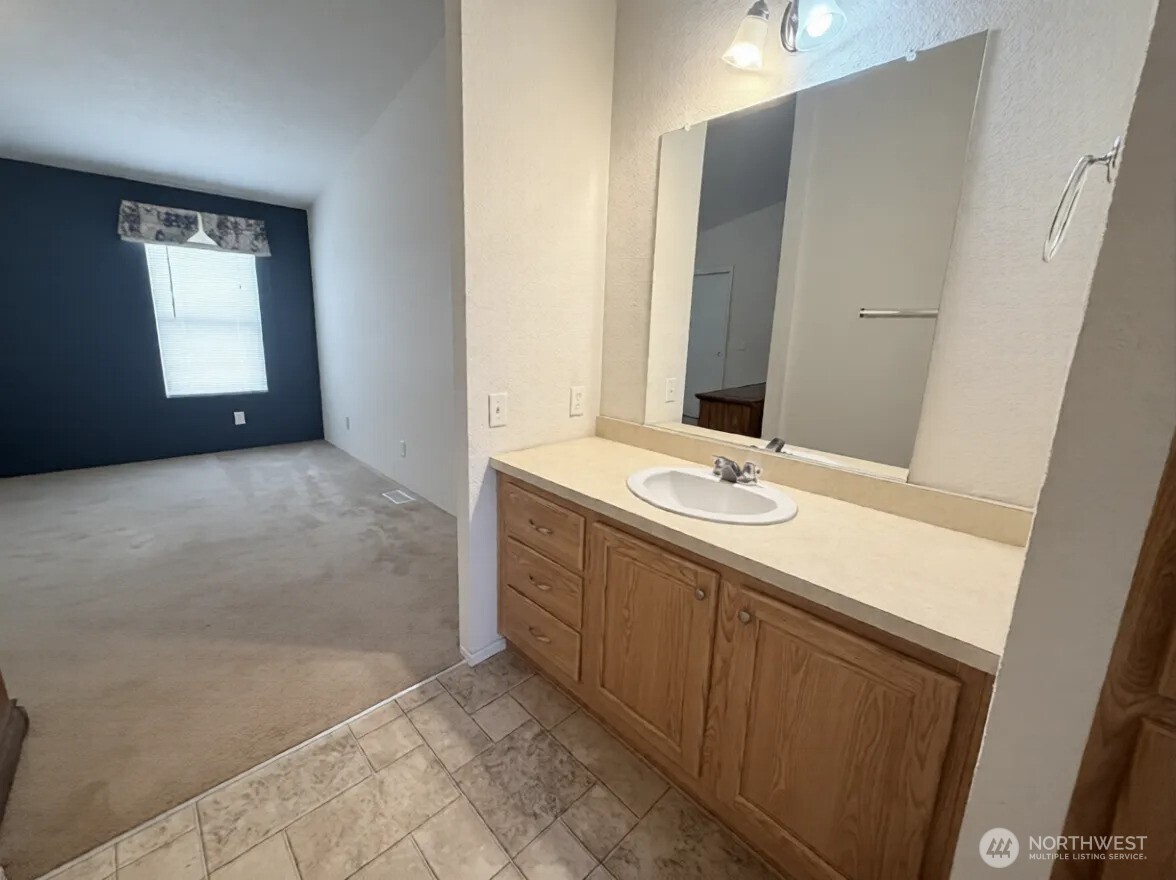 804 Rambling Road Property Photo 27