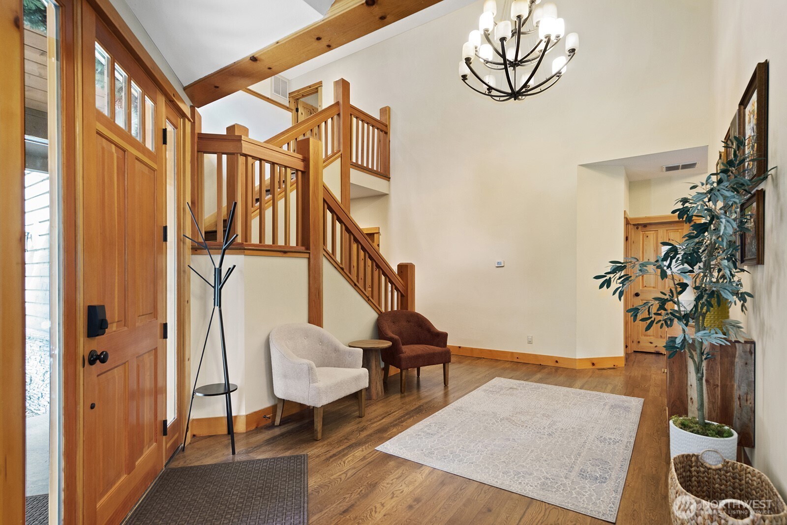 560 Evergreen Valley Loop Property Photo 3