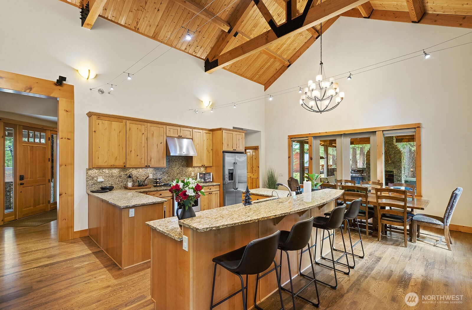560 Evergreen Valley Loop Property Photo 11