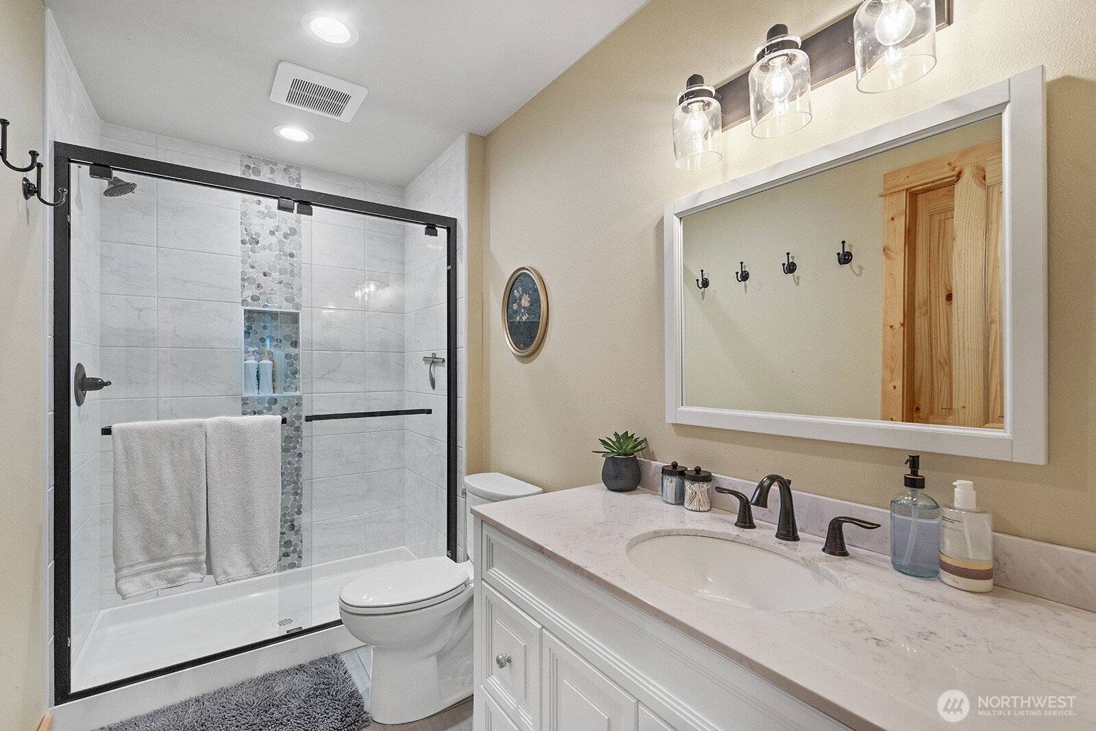 560 Evergreen Valley Loop Property Photo 19