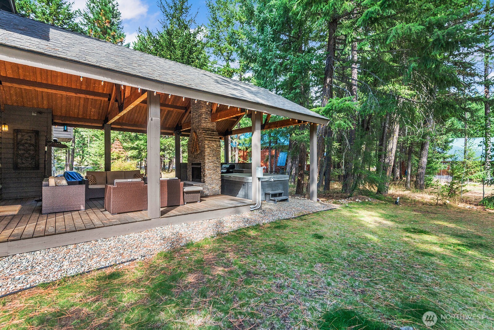 560 Evergreen Valley Loop Property Photo 34