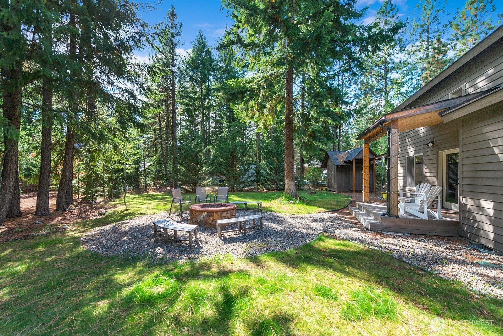 560 Evergreen Valley Loop Property Photo 35