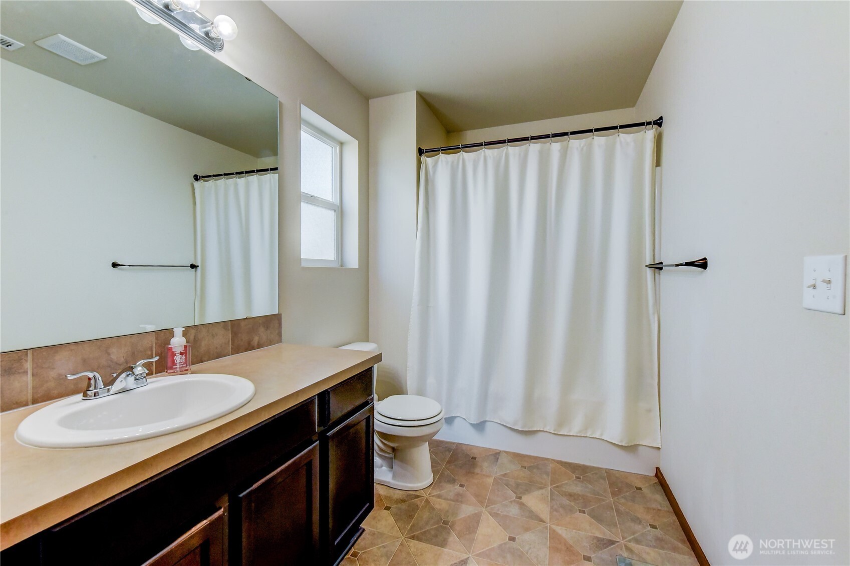 1725 73rd Avenue Property Photo 13