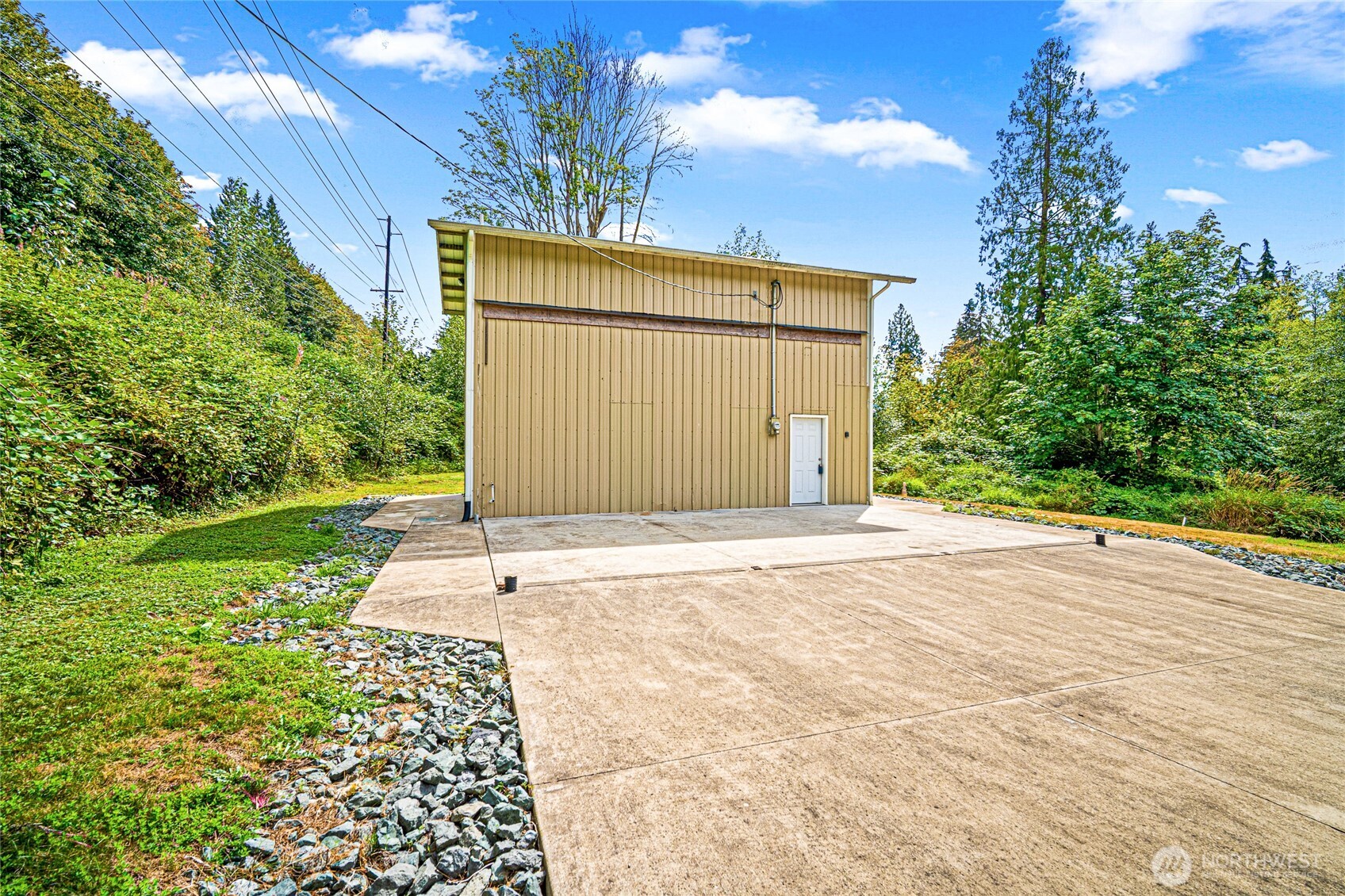 307 Pacific Highway Property Photo 4