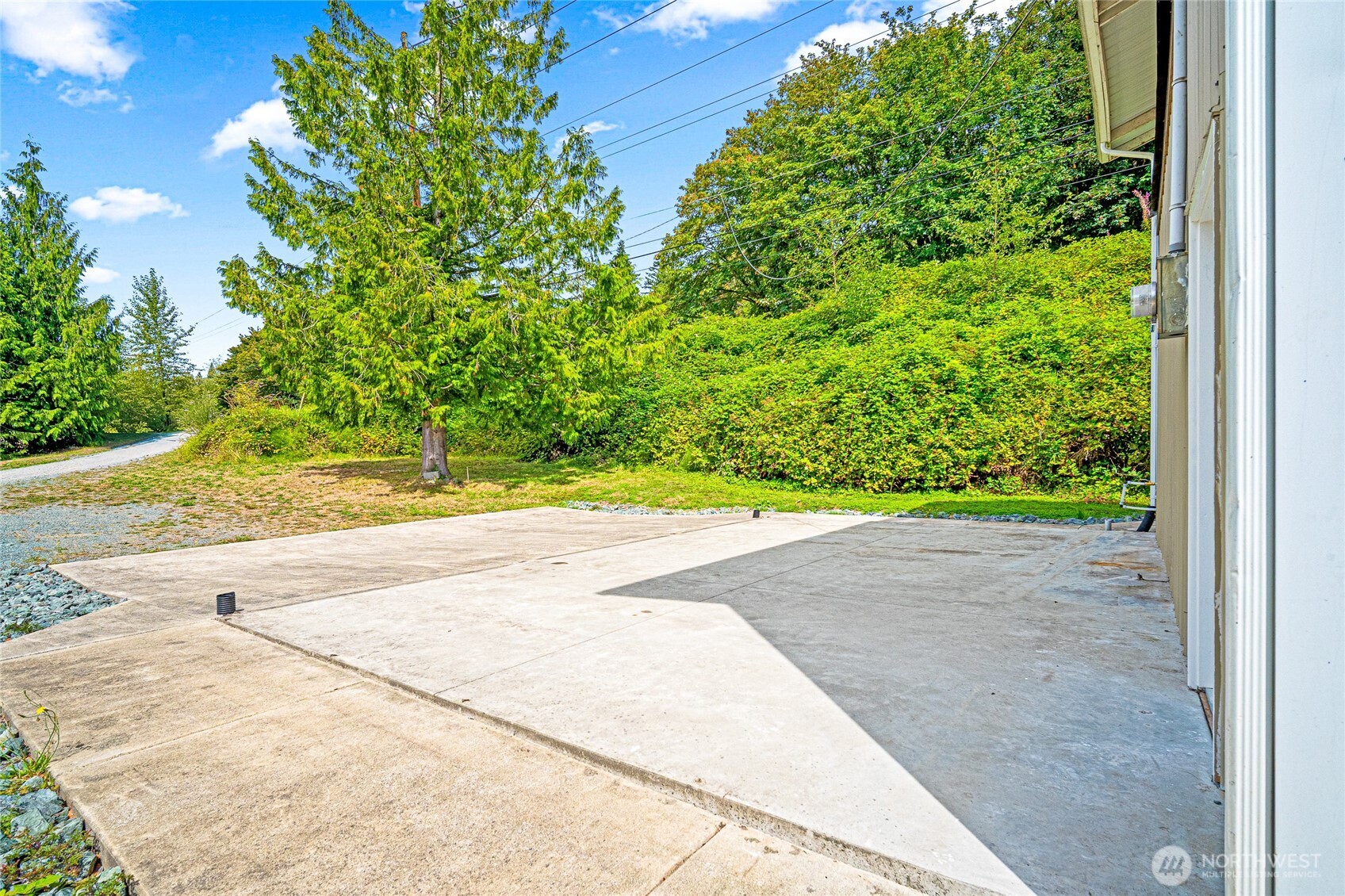 307 Pacific Highway Property Photo 11