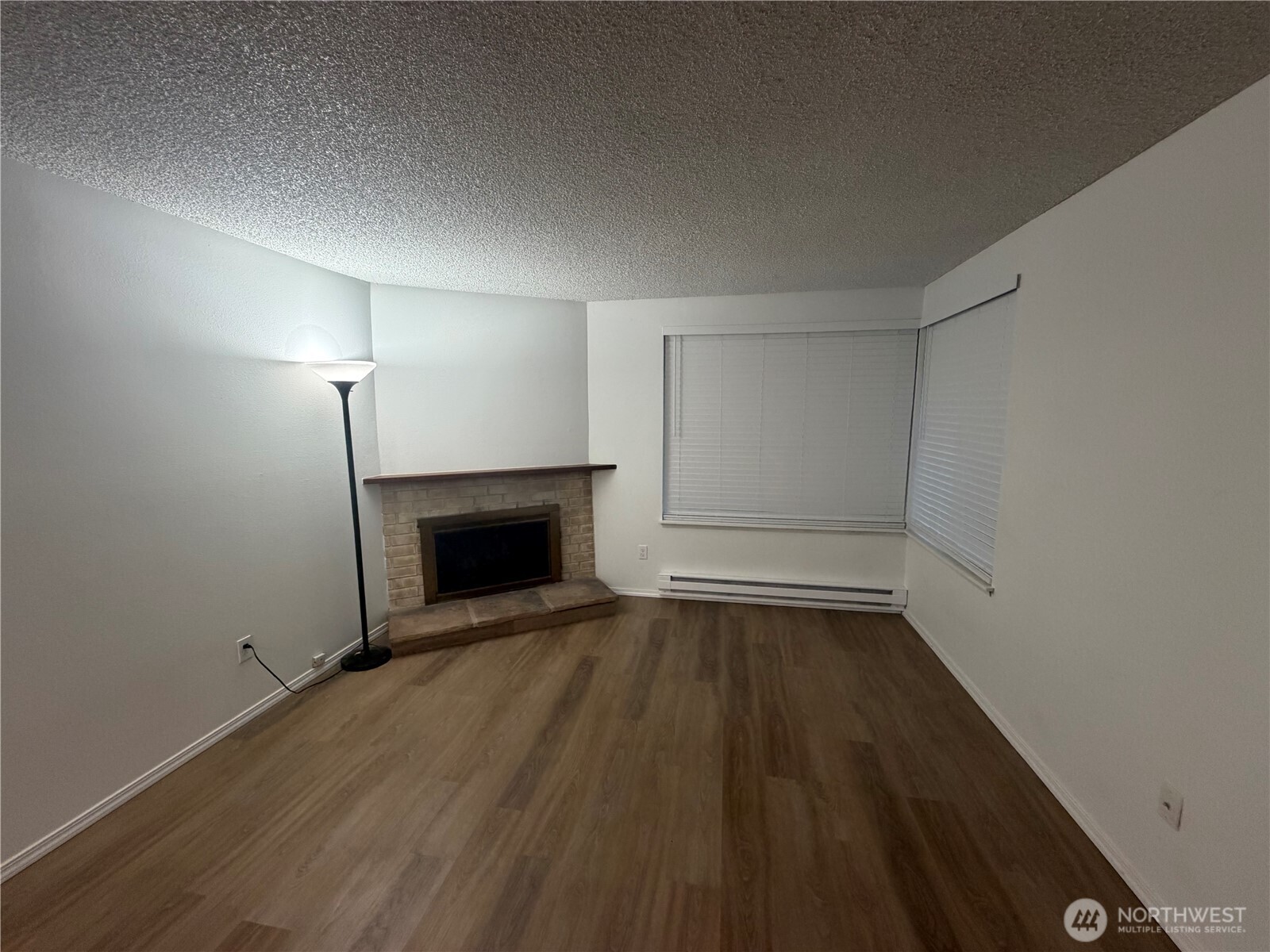 516 S 325th Street 20h Property Photo 3