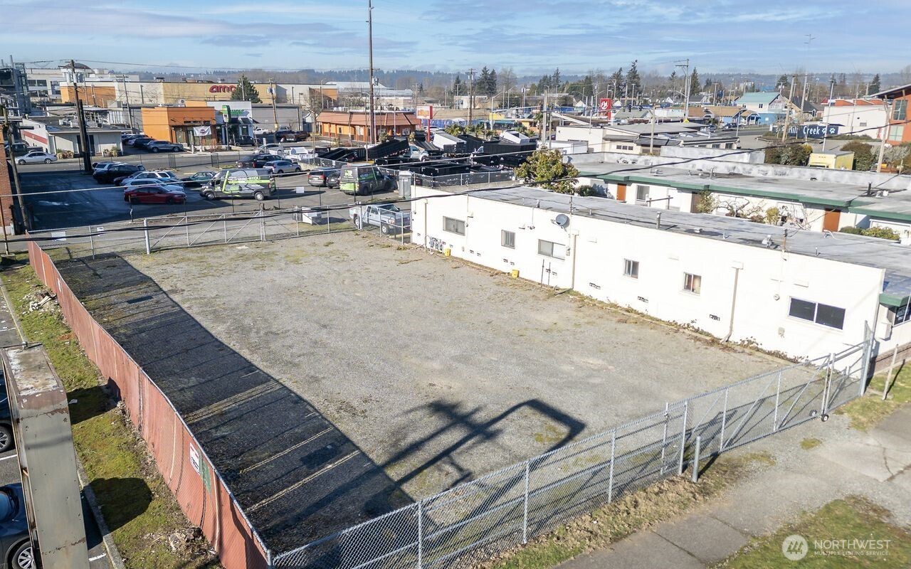 321 State Avenue Property Photo 2