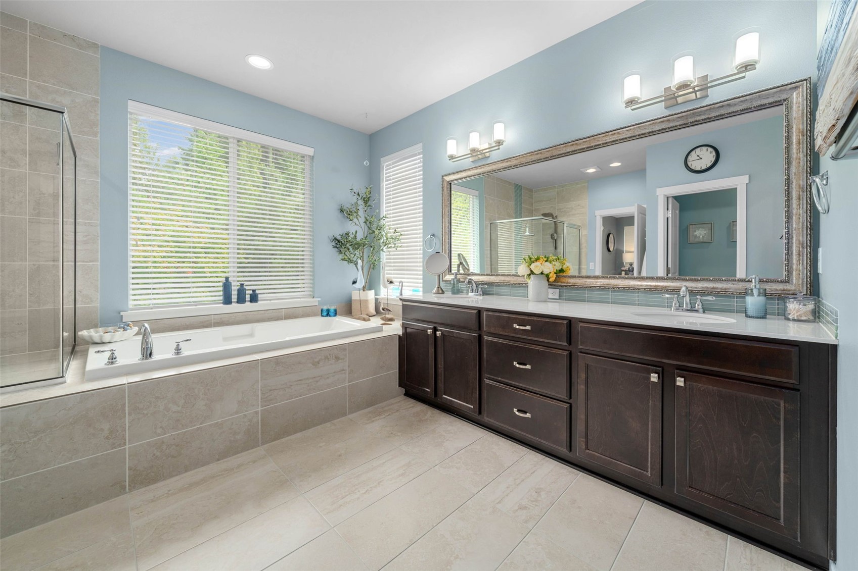 10681 Echo Rock Place Property Photo 15