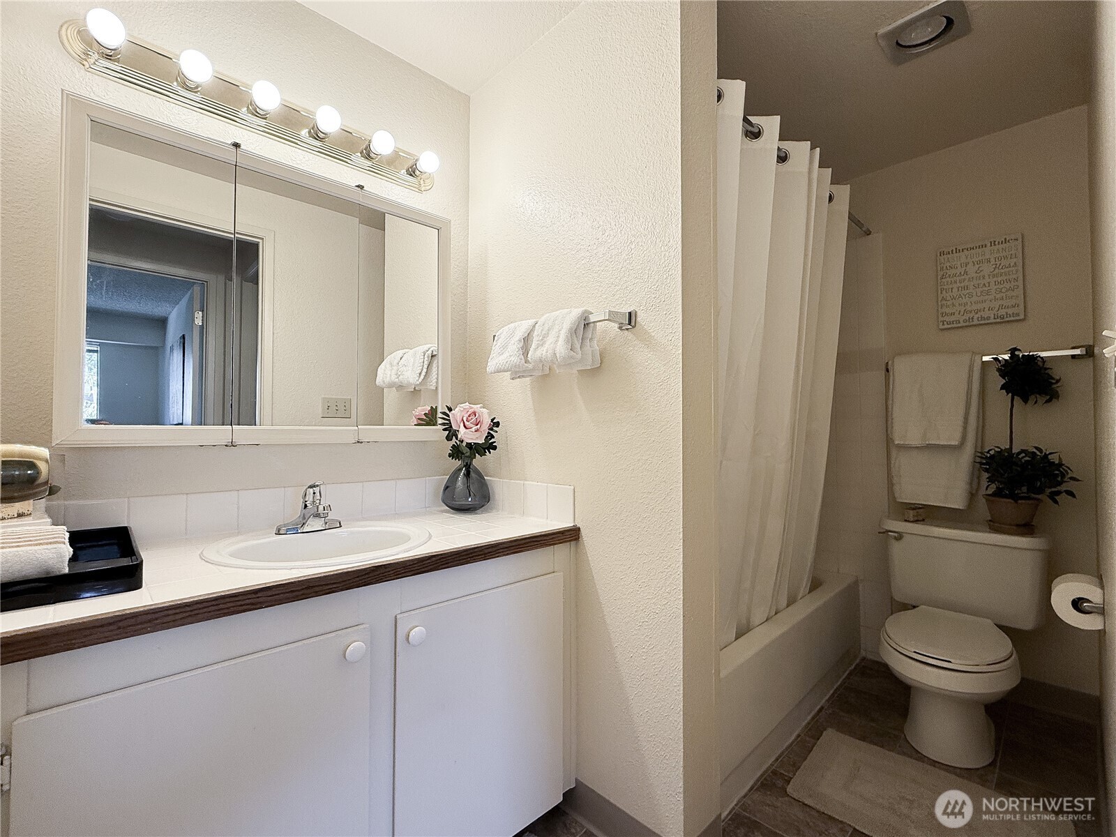 4701 176th Street Sw #a8 Property Photo 17