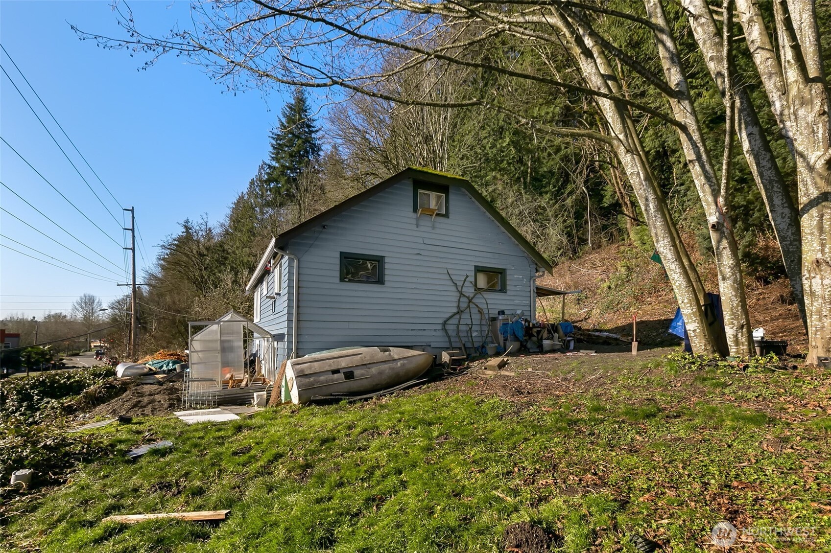 8109 Avondale Way Property Photo 4