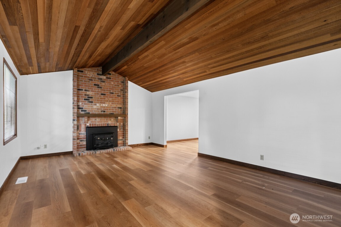 10612 Ne 154th Place Property Photo 8