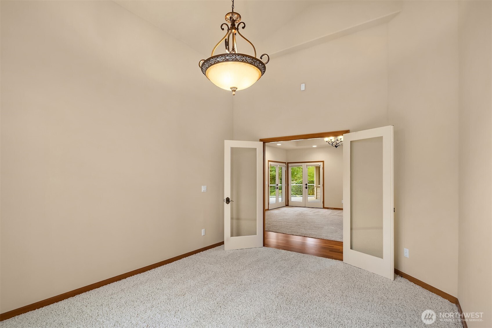 11822 123rd Avenue Property Photo 23