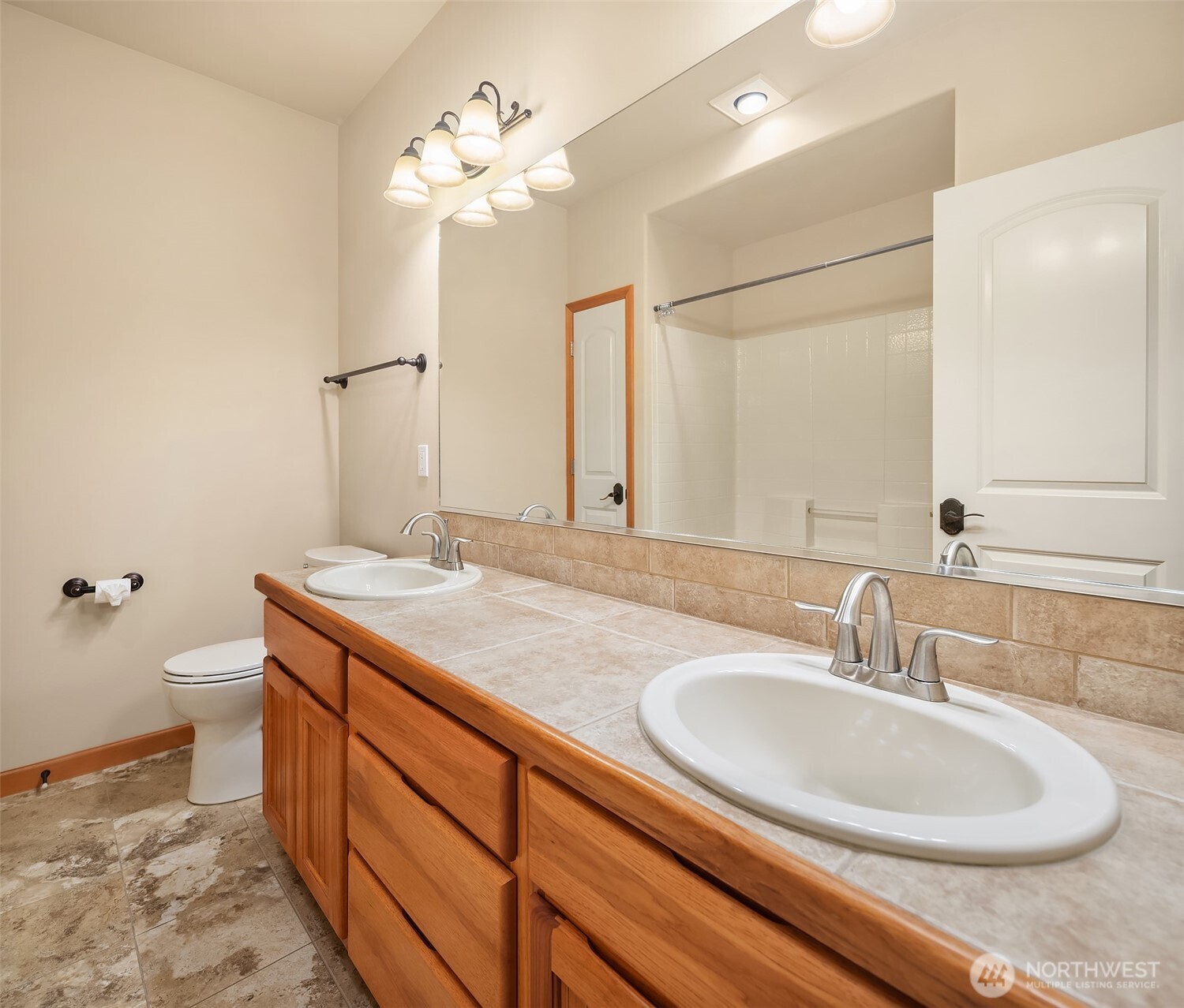 11822 123rd Avenue Property Photo 31