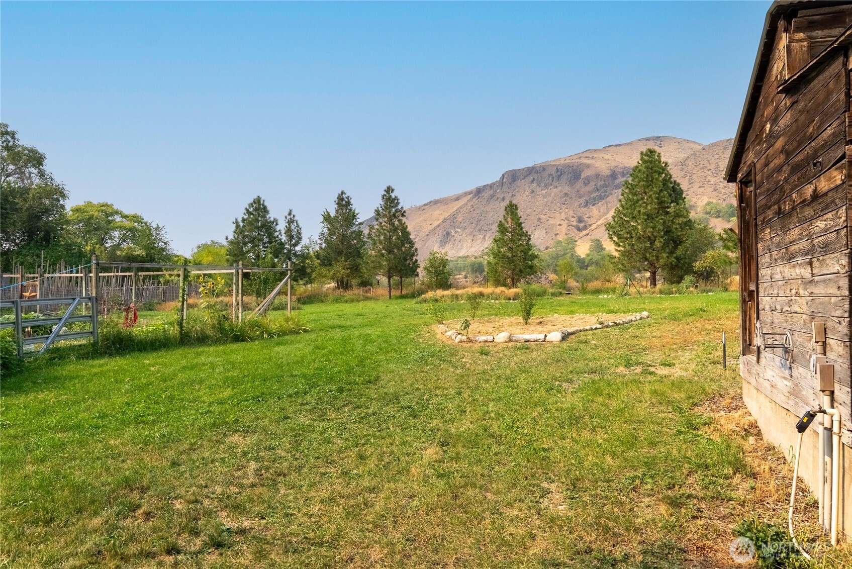 1102 Methow Valley Highway Property Photo 33