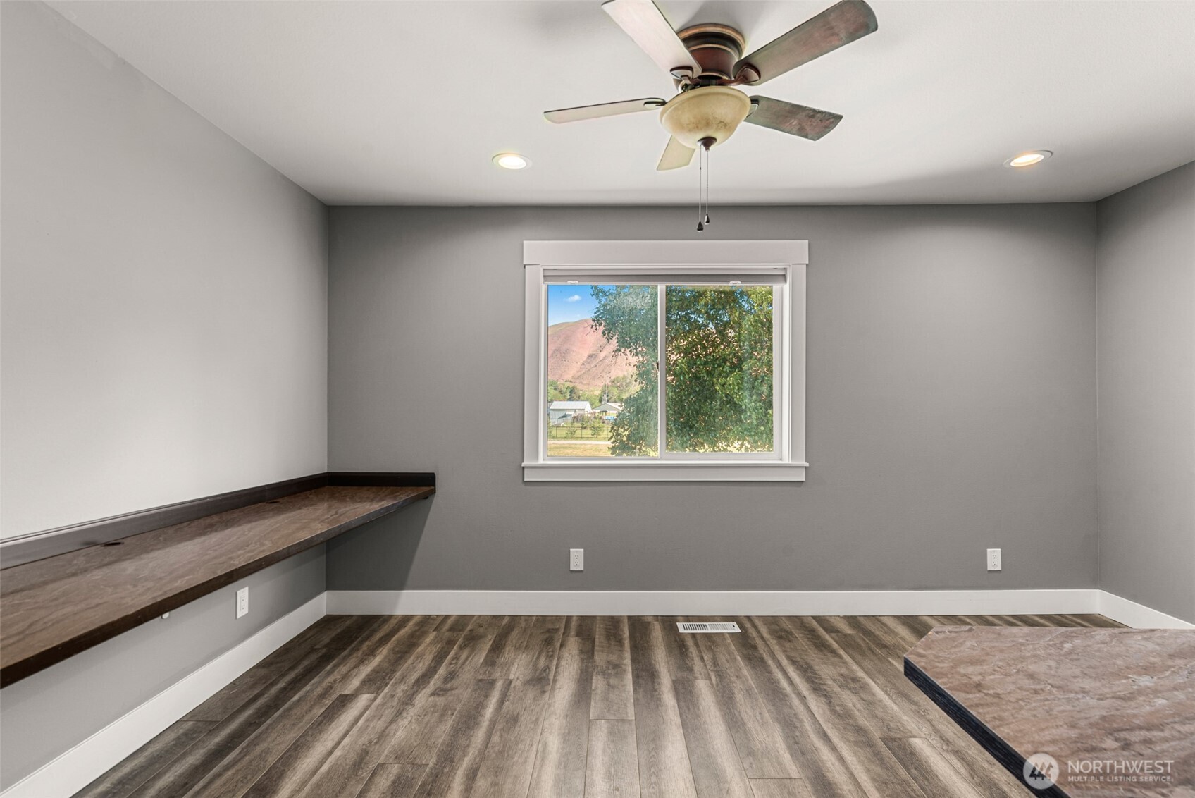 64 Spurlock Lane Property Photo 11