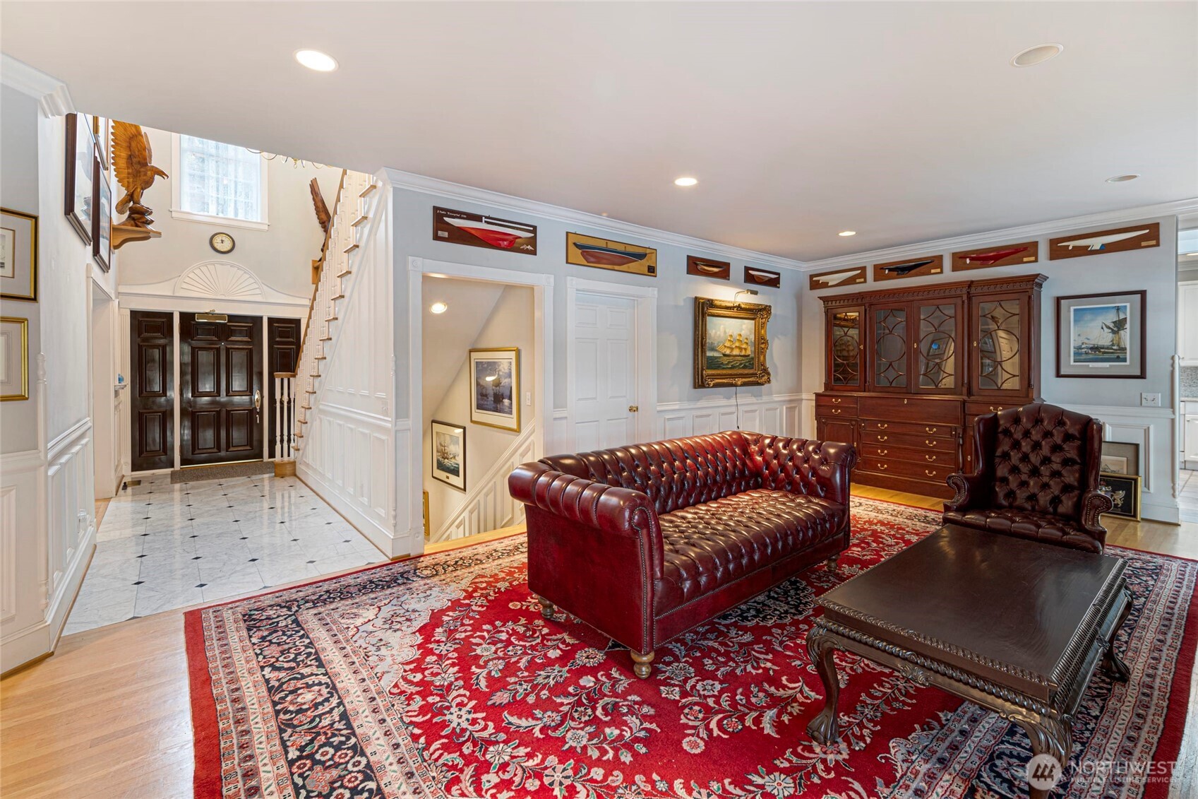 450 Warbass Way Property Photo 16