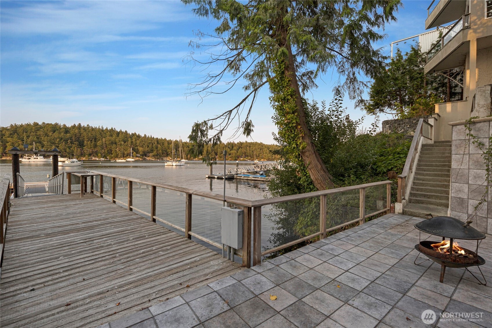 450 Warbass Way Property Photo 19