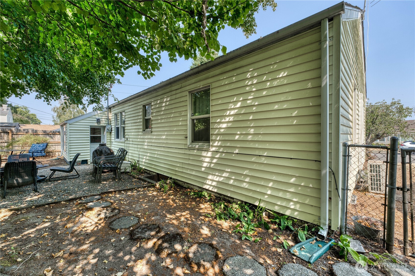 2525 Veldee Avenue Property Photo 19