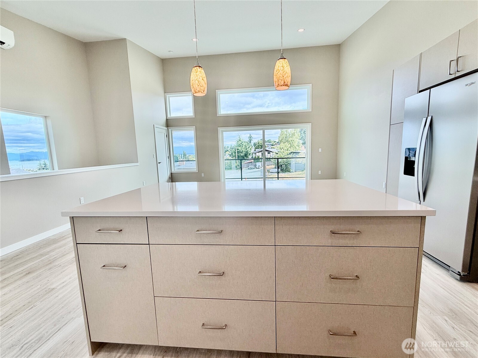 3804 Q Avenue Property Photo 6