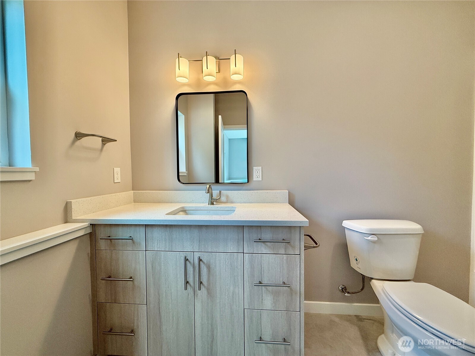 3804 Q Avenue Property Photo 8