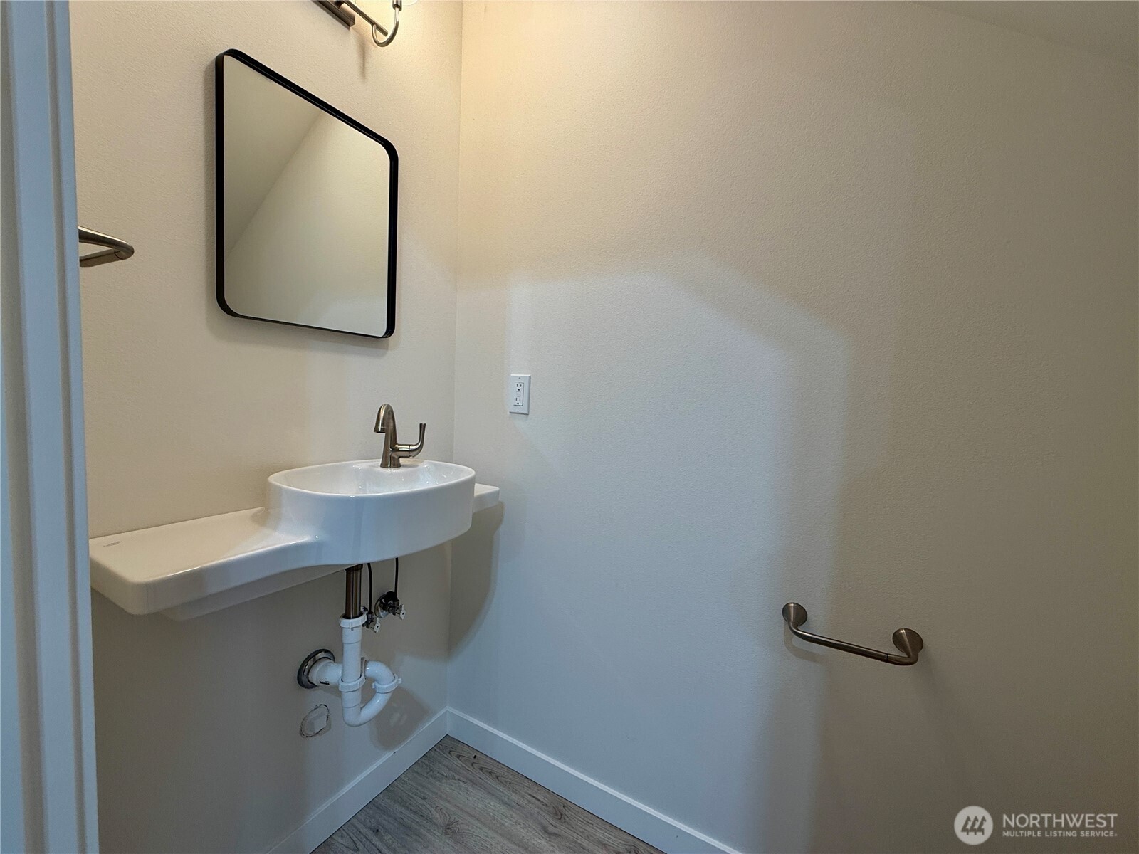 3804 Q Avenue Property Photo 20