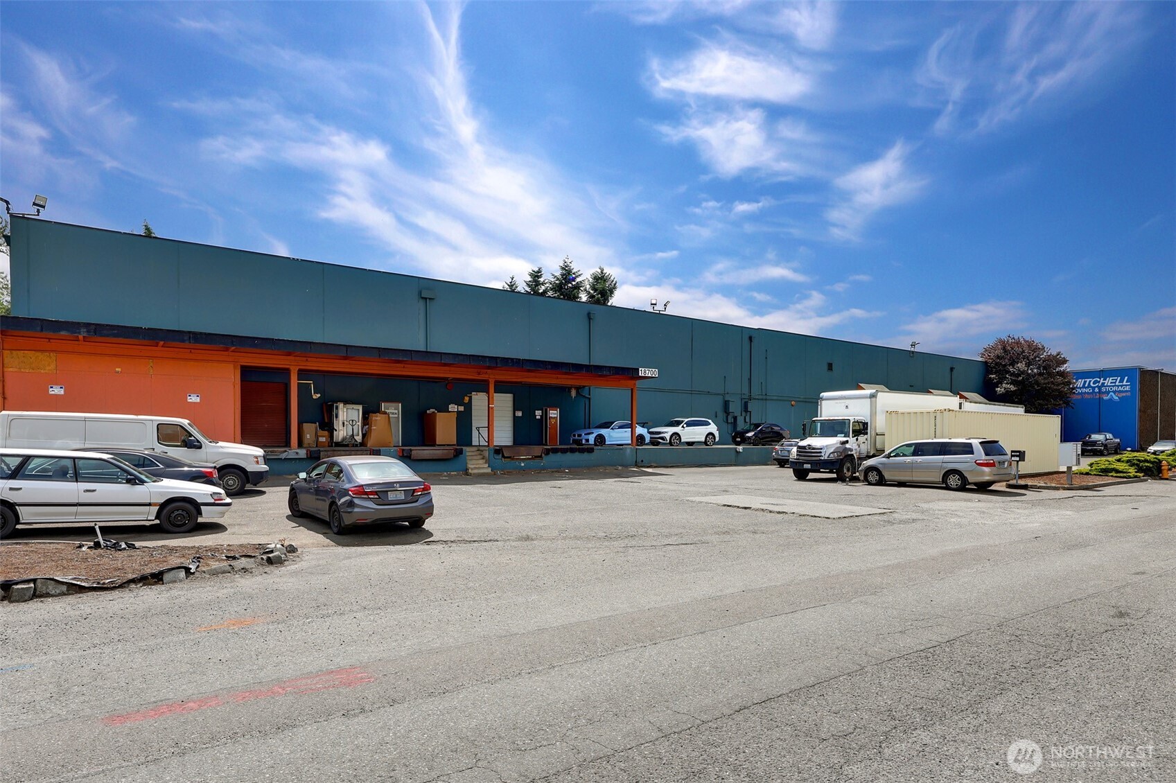 18700 Southcenter Parkway Property Photo 3