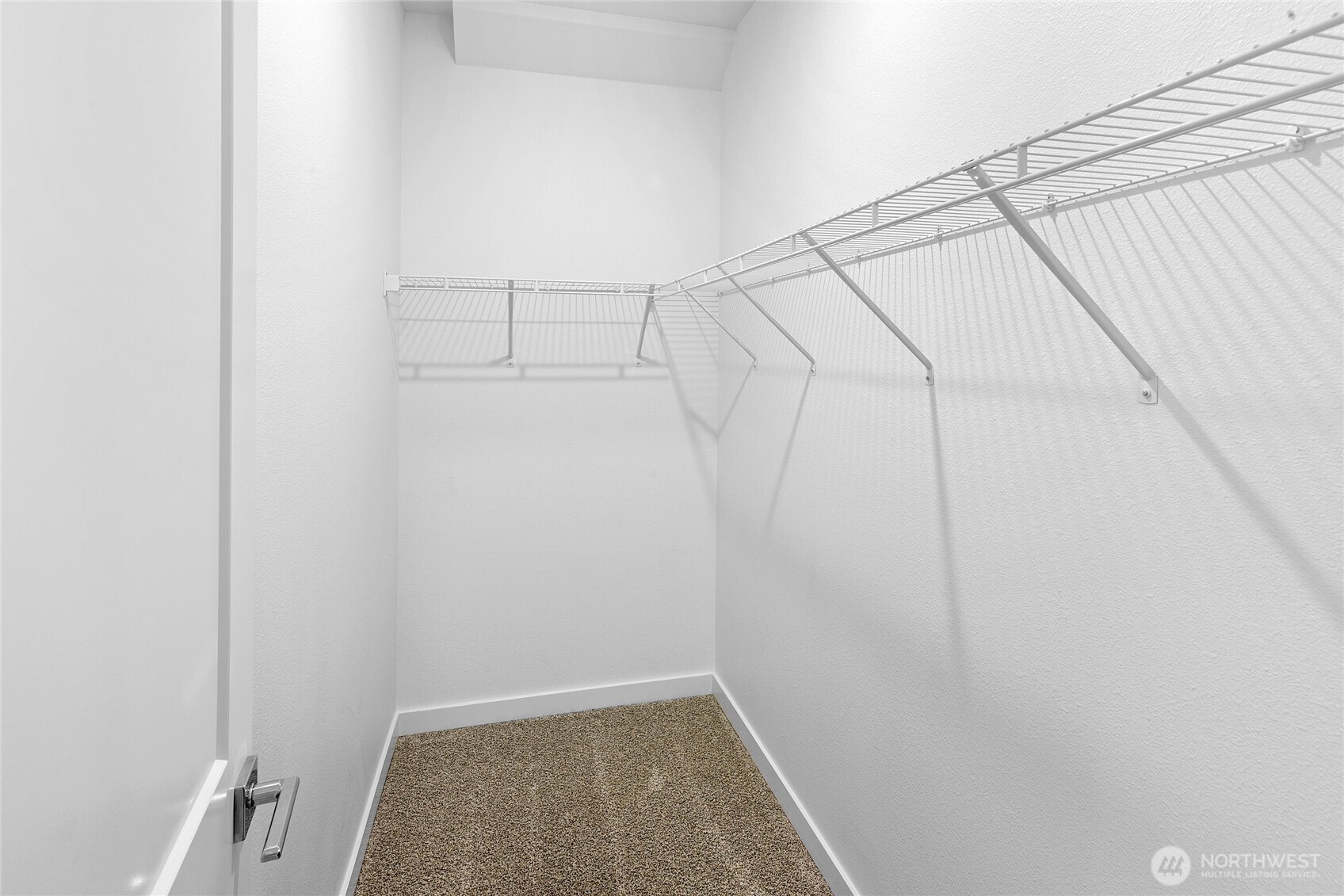 747 Fords Court Property Photo 22