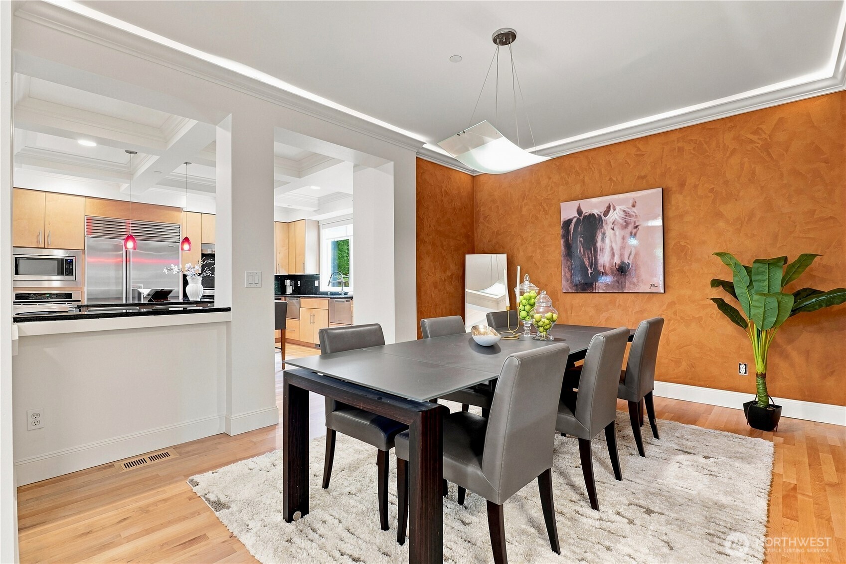 1020 5th Street Property Photo 3