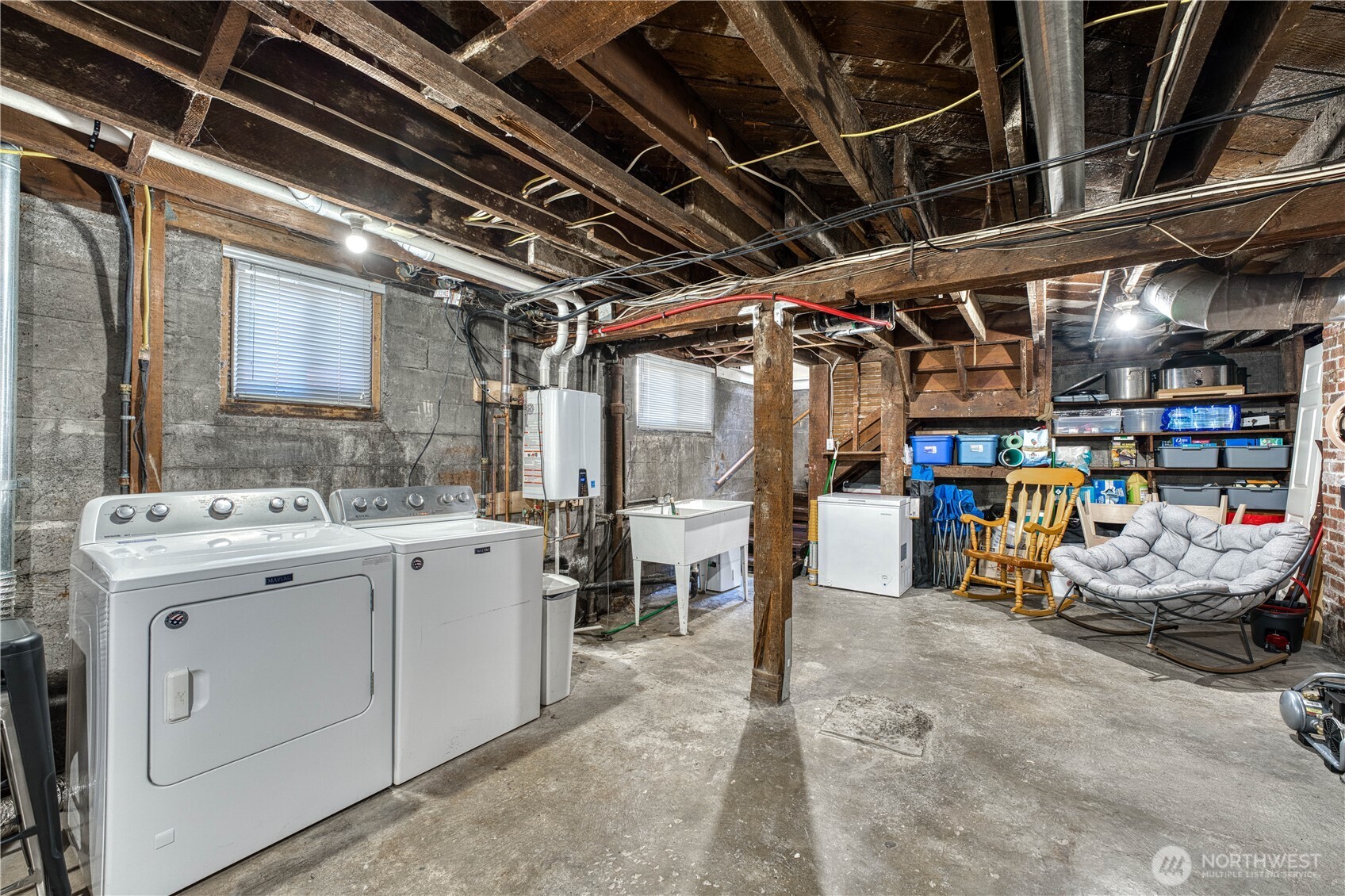1908 Burwell St Property Photo 17