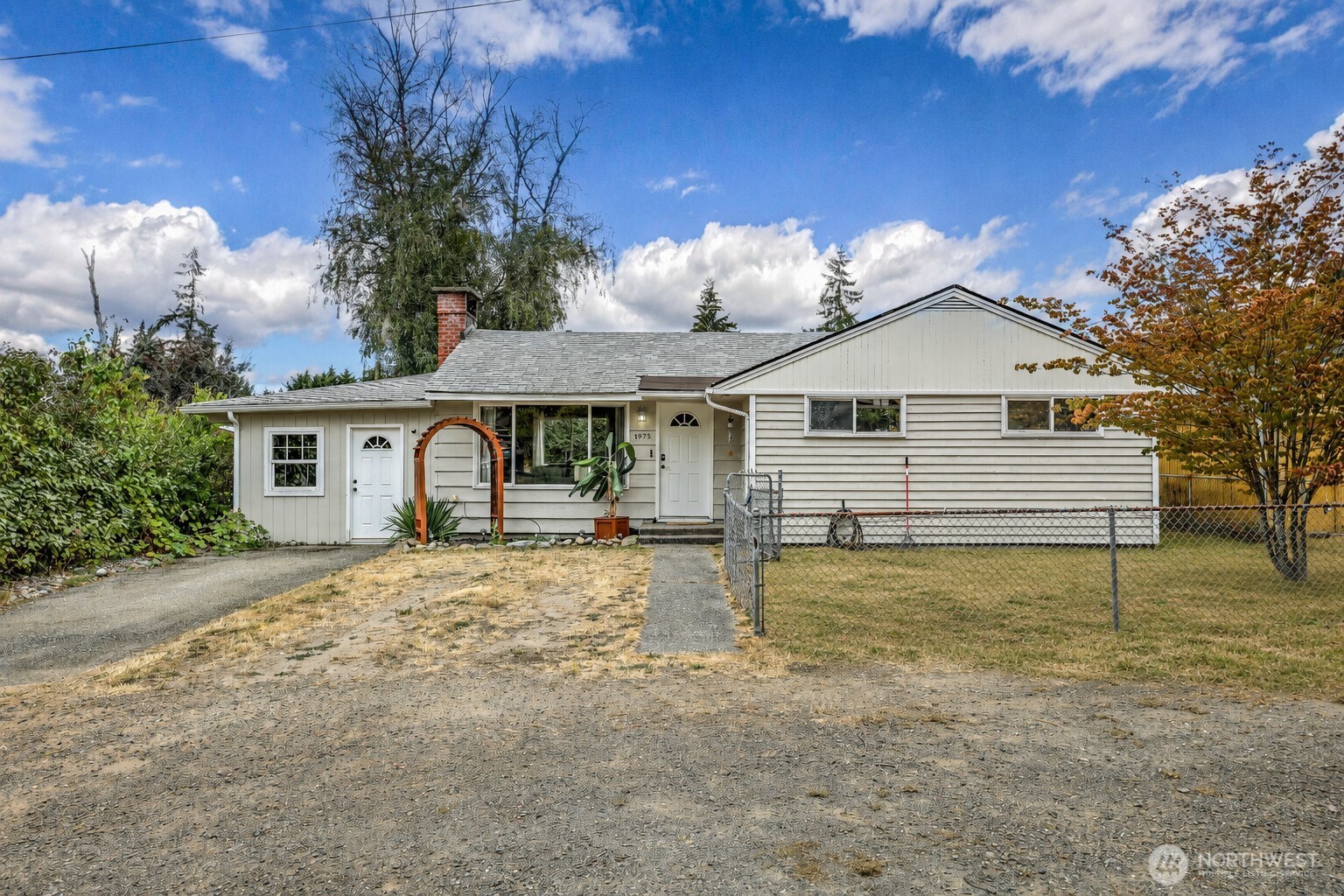 4975 Johnson Street Property Photo 1