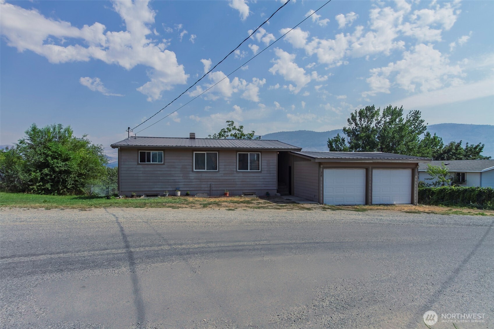 38 Hart Road Property Photo 1