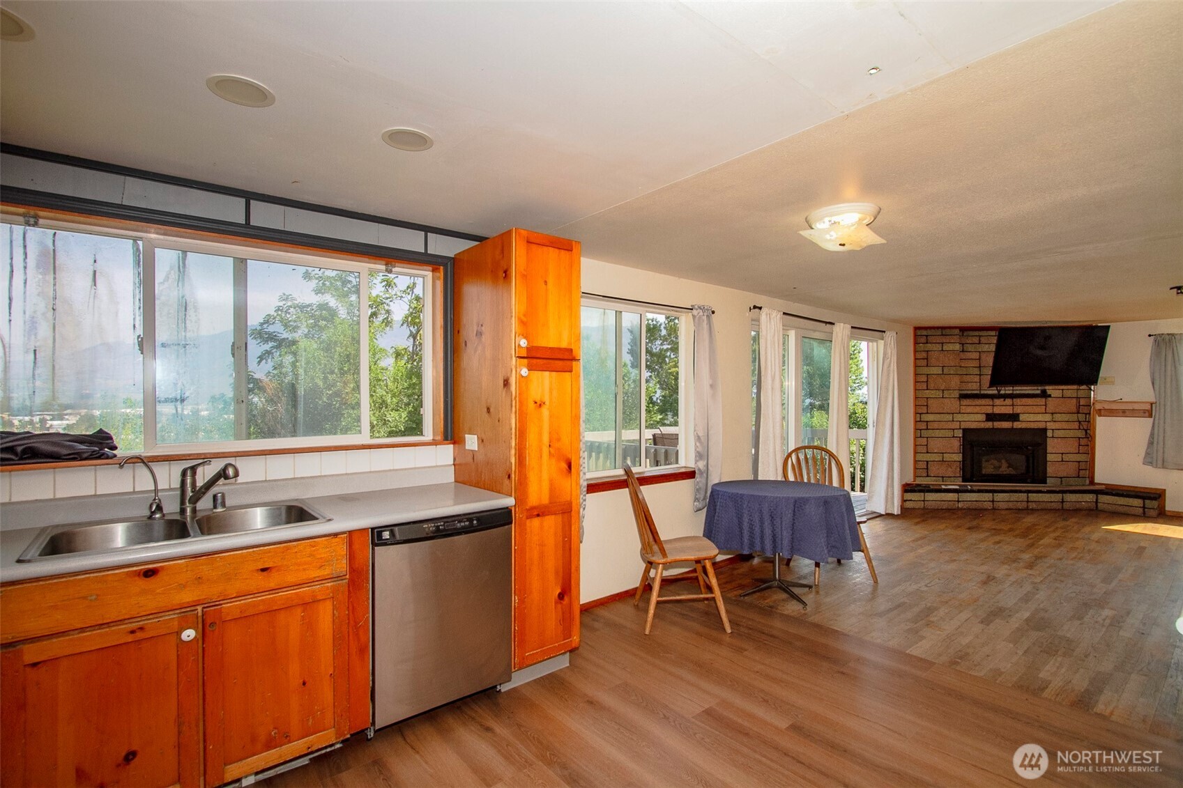 38 Hart Road Property Photo 12