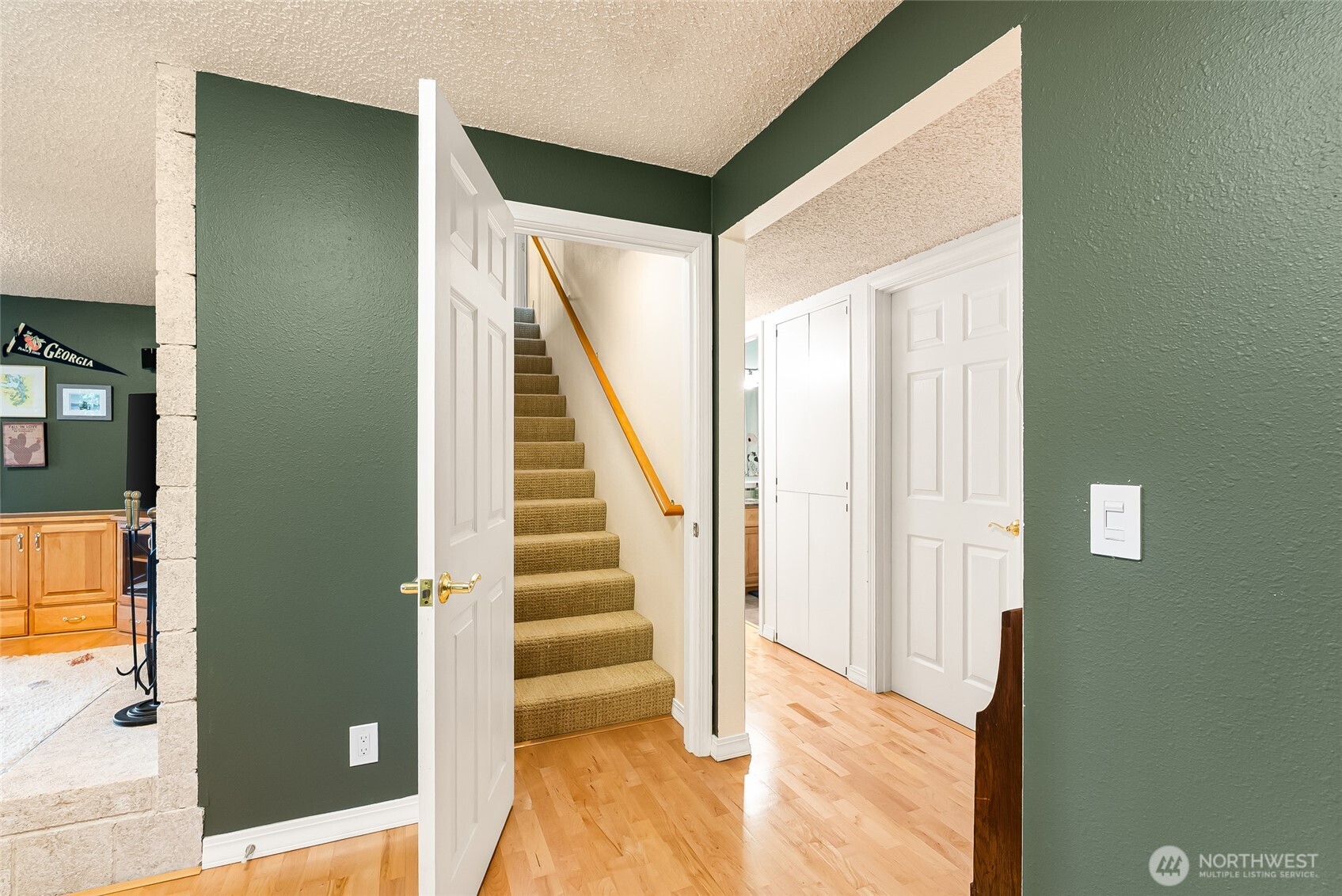 555 E Hemmi Road Property Photo 19