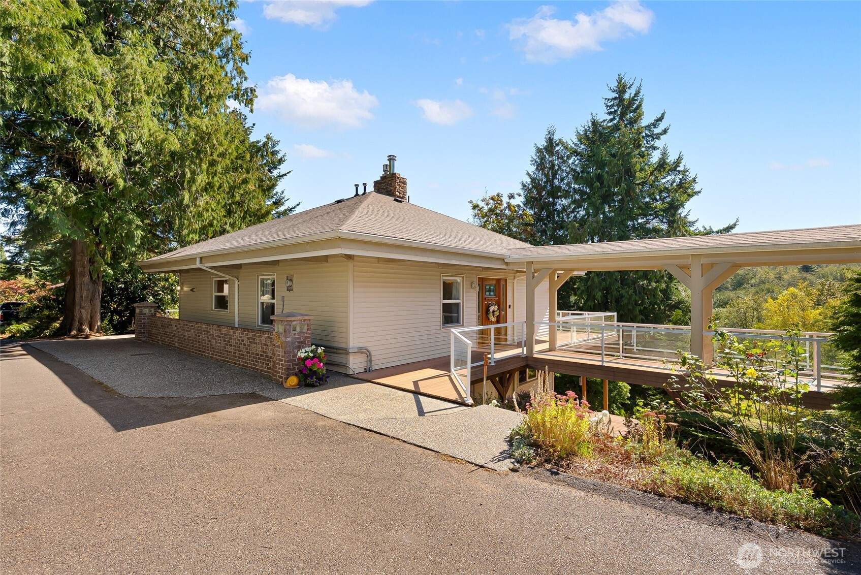 555 E Hemmi Road Property Photo 30