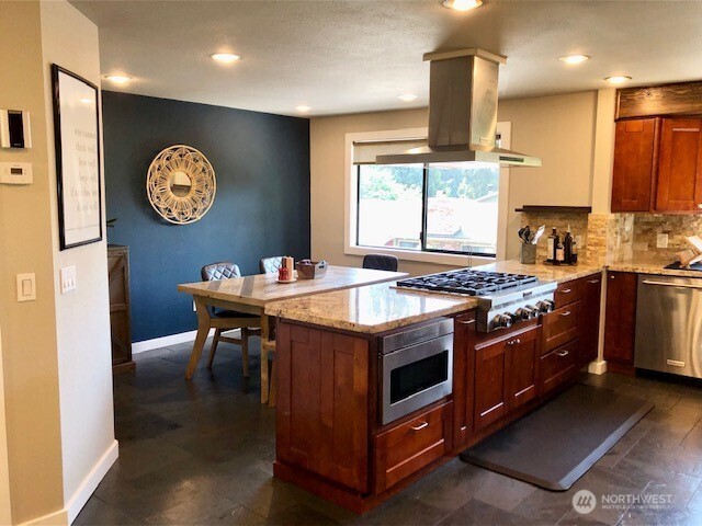 11426 105th Place Property Photo 6