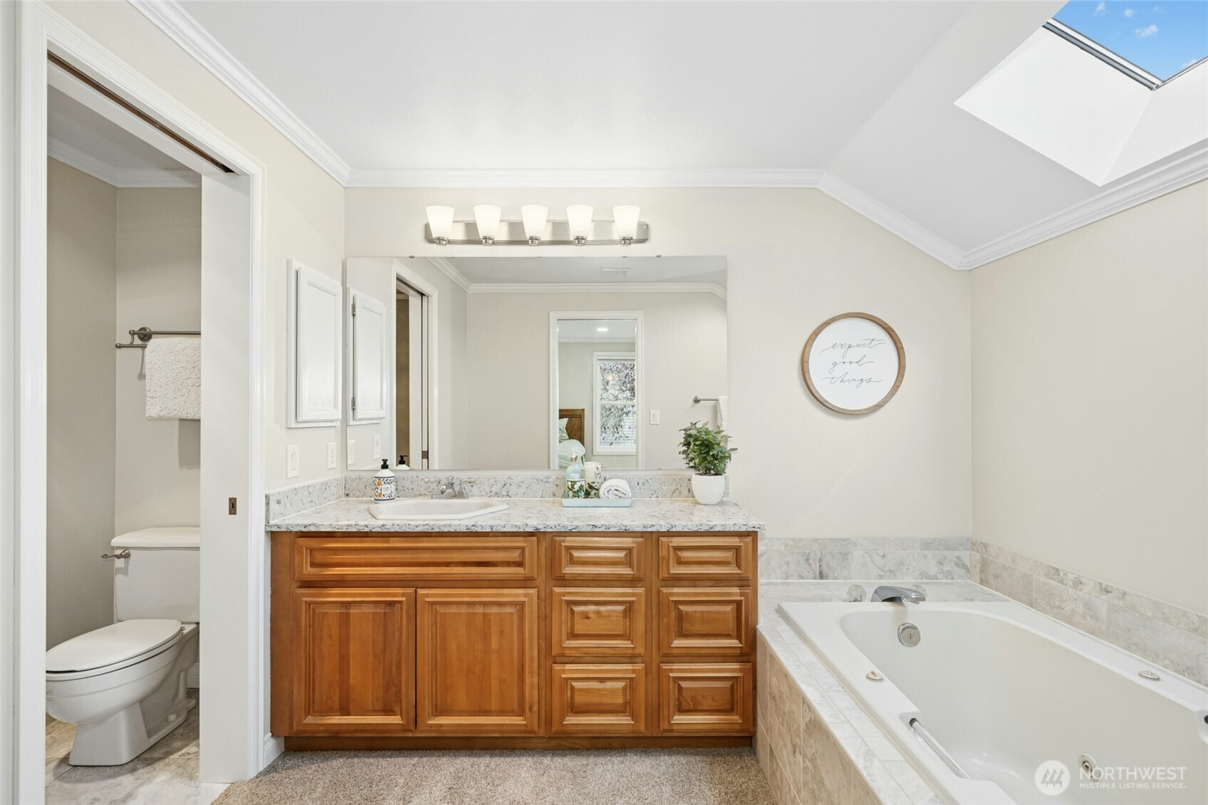 6238 113th Place Property Photo 12