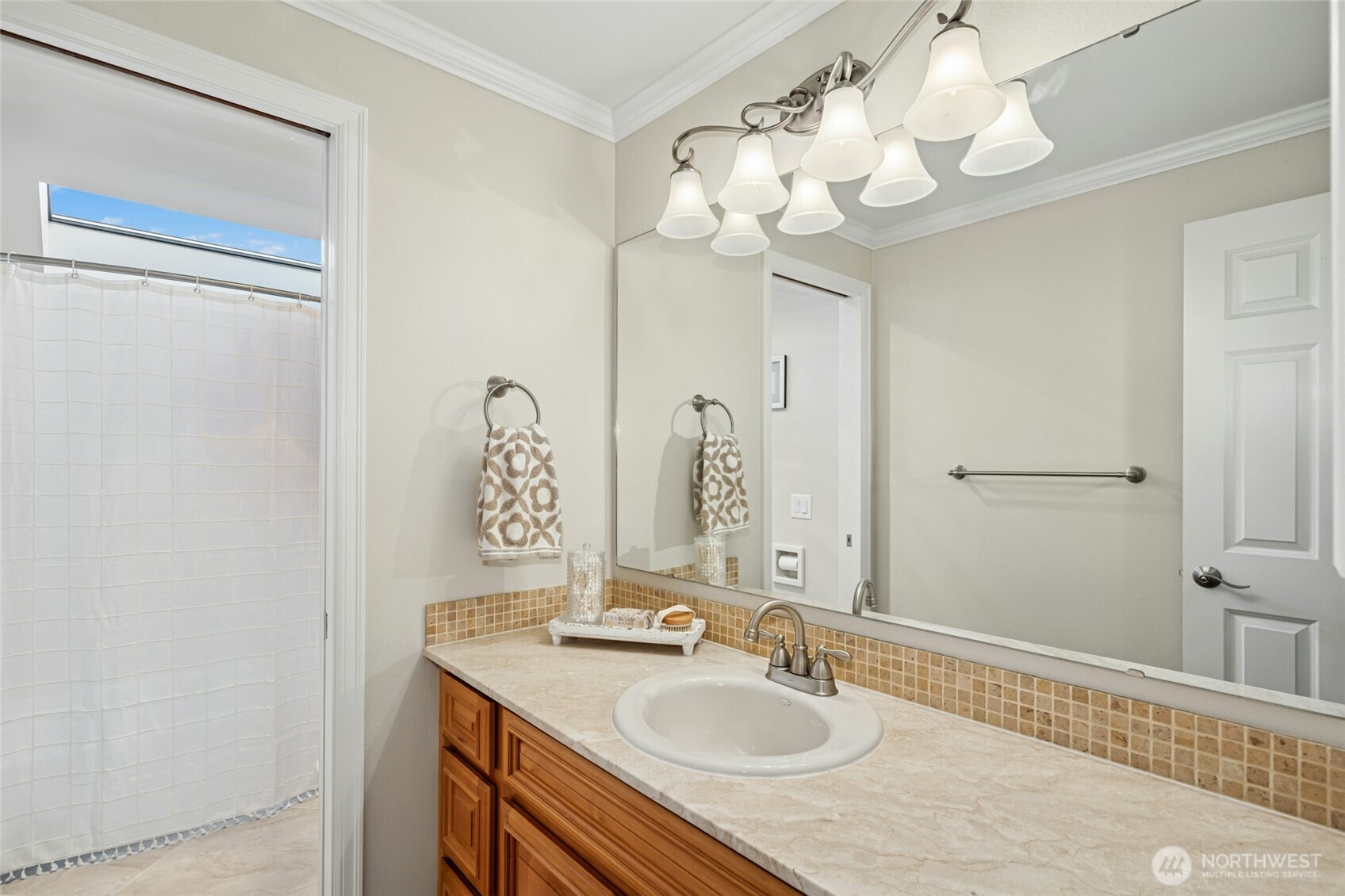6238 113th Place Property Photo 17