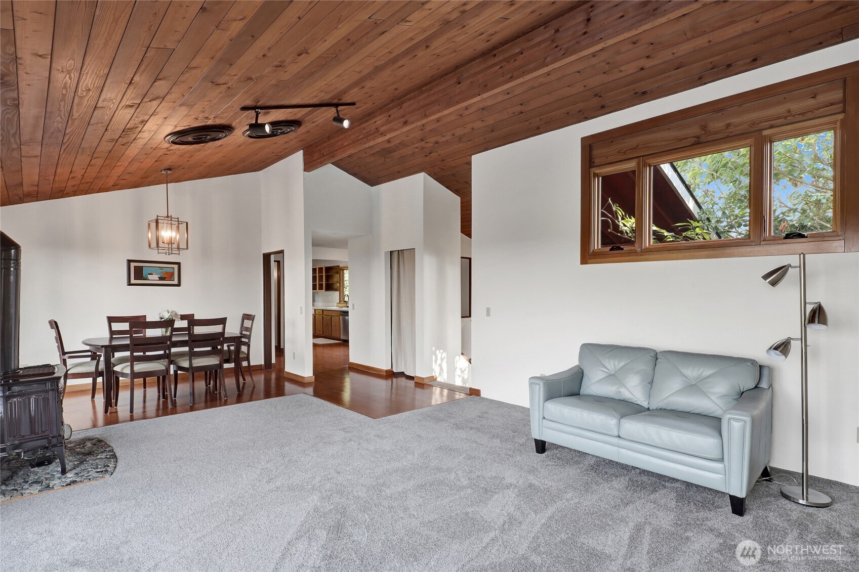 1225 Verona Street Property Photo 13