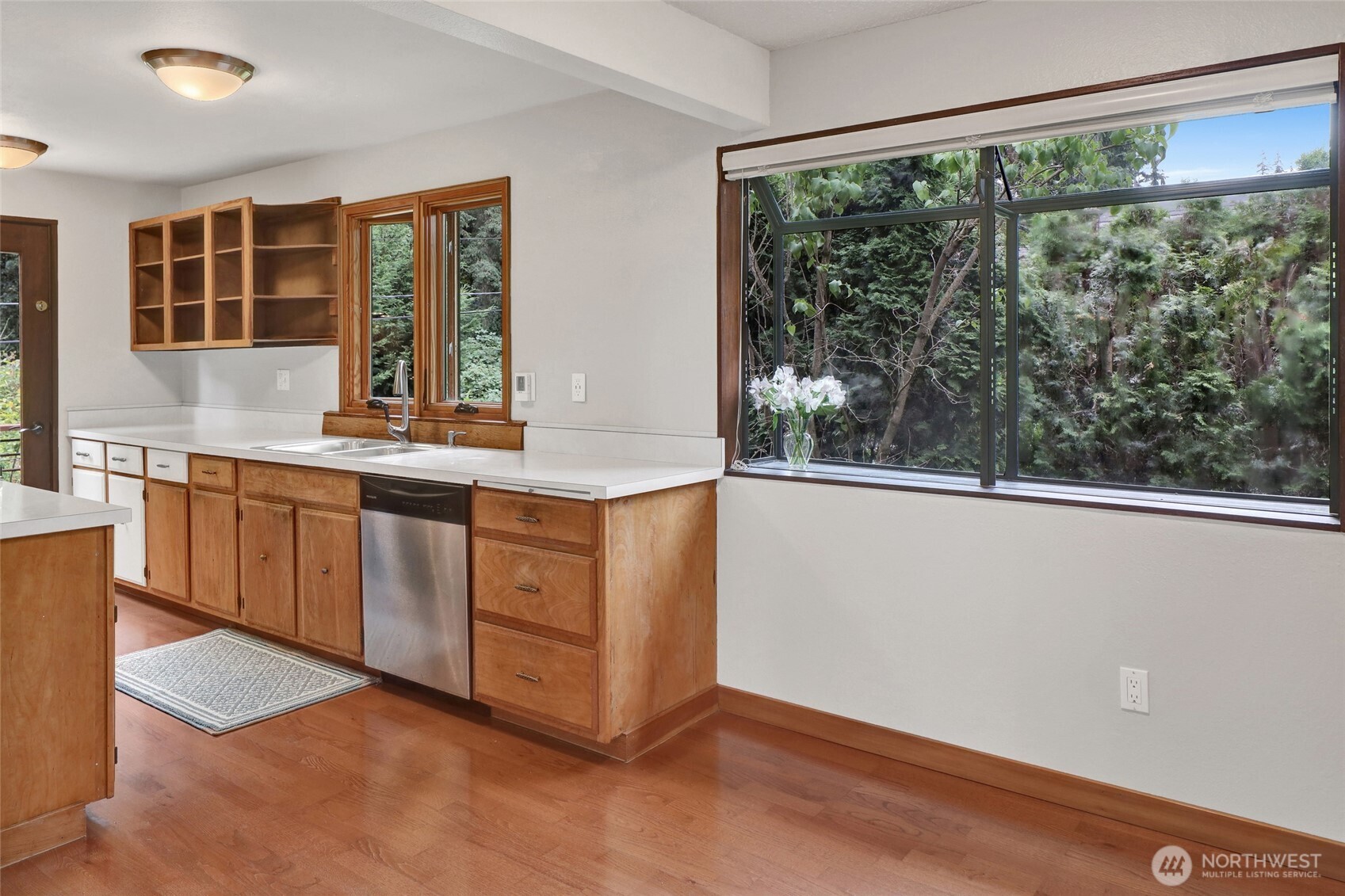 1225 Verona Street Property Photo 17
