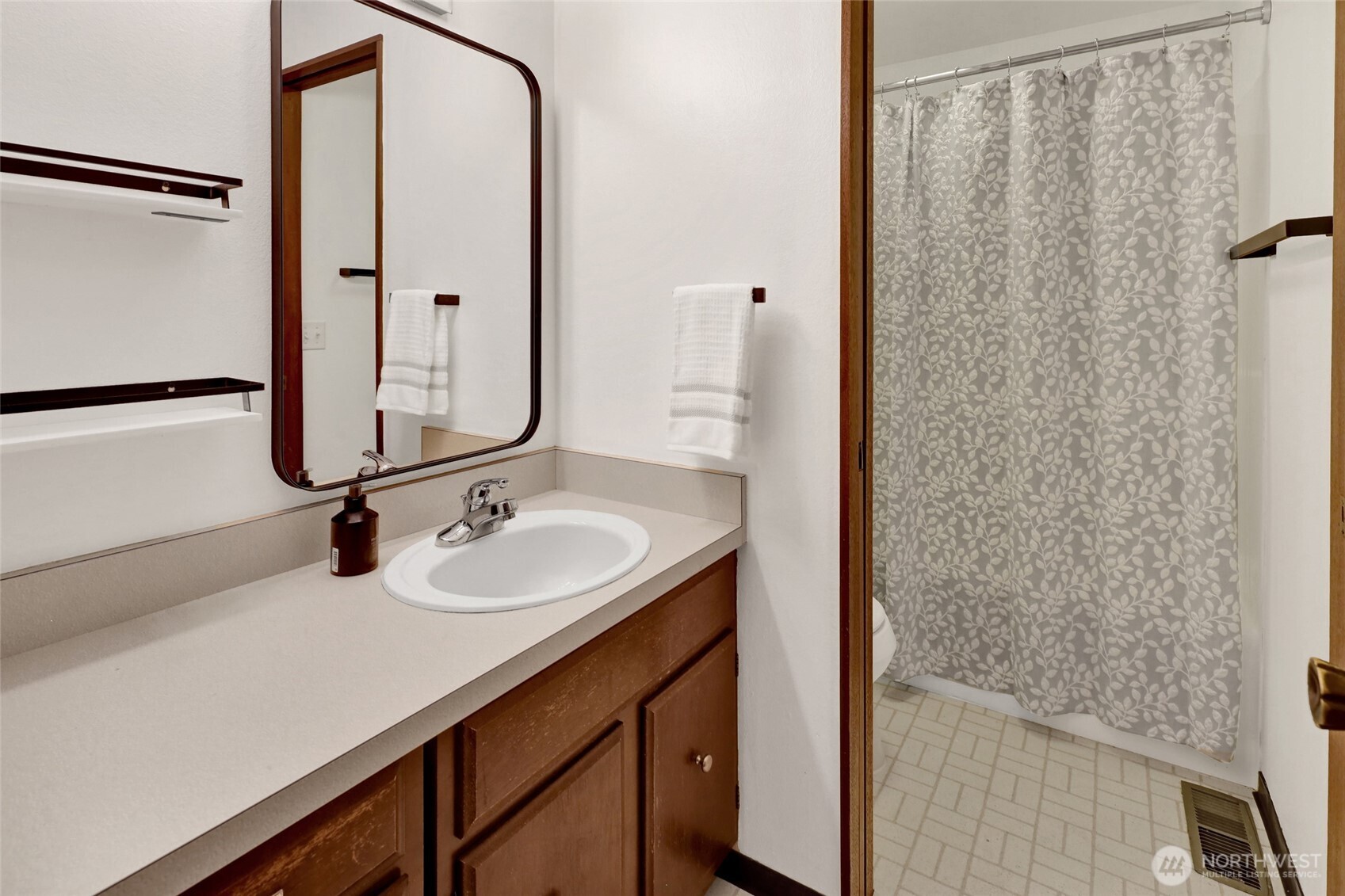 1225 Verona Street Property Photo 31