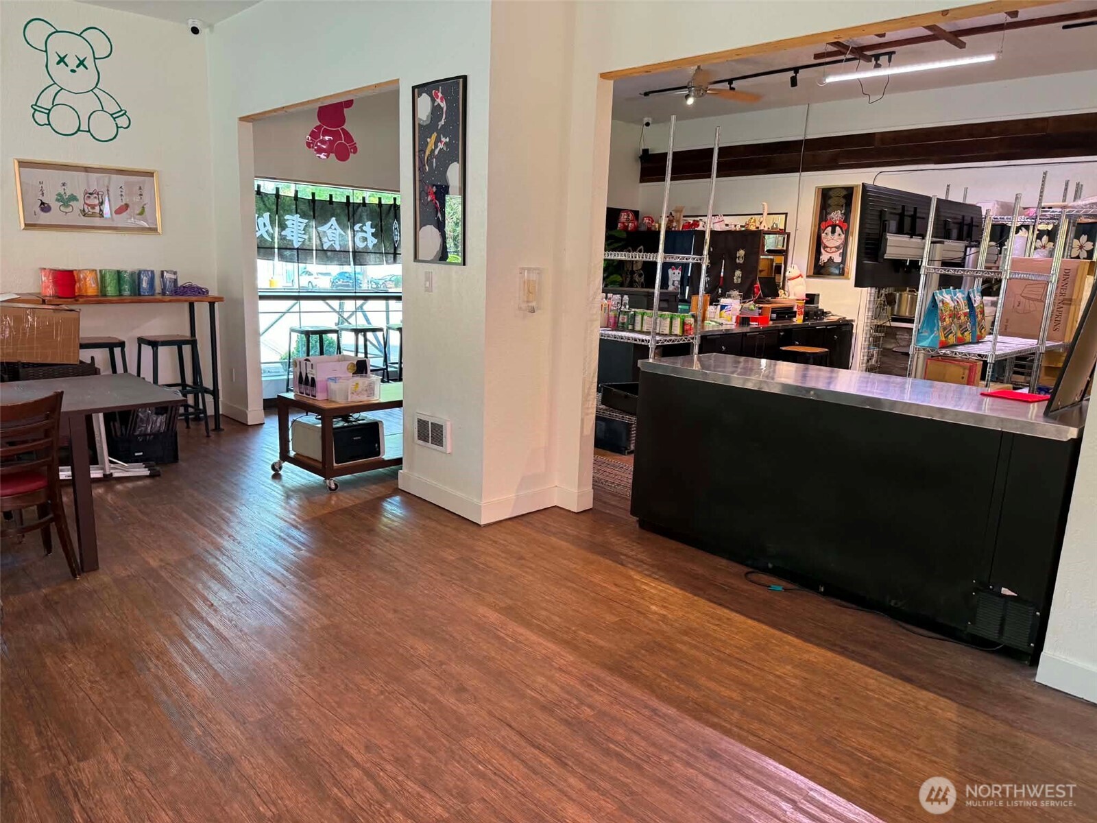 2576393 Property Photo 2