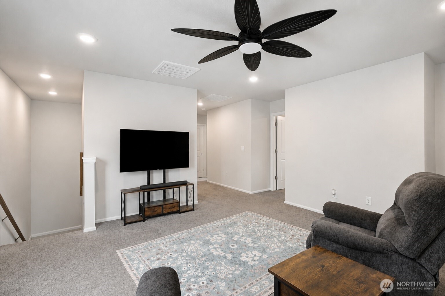 13811 197th Street Property Photo 6