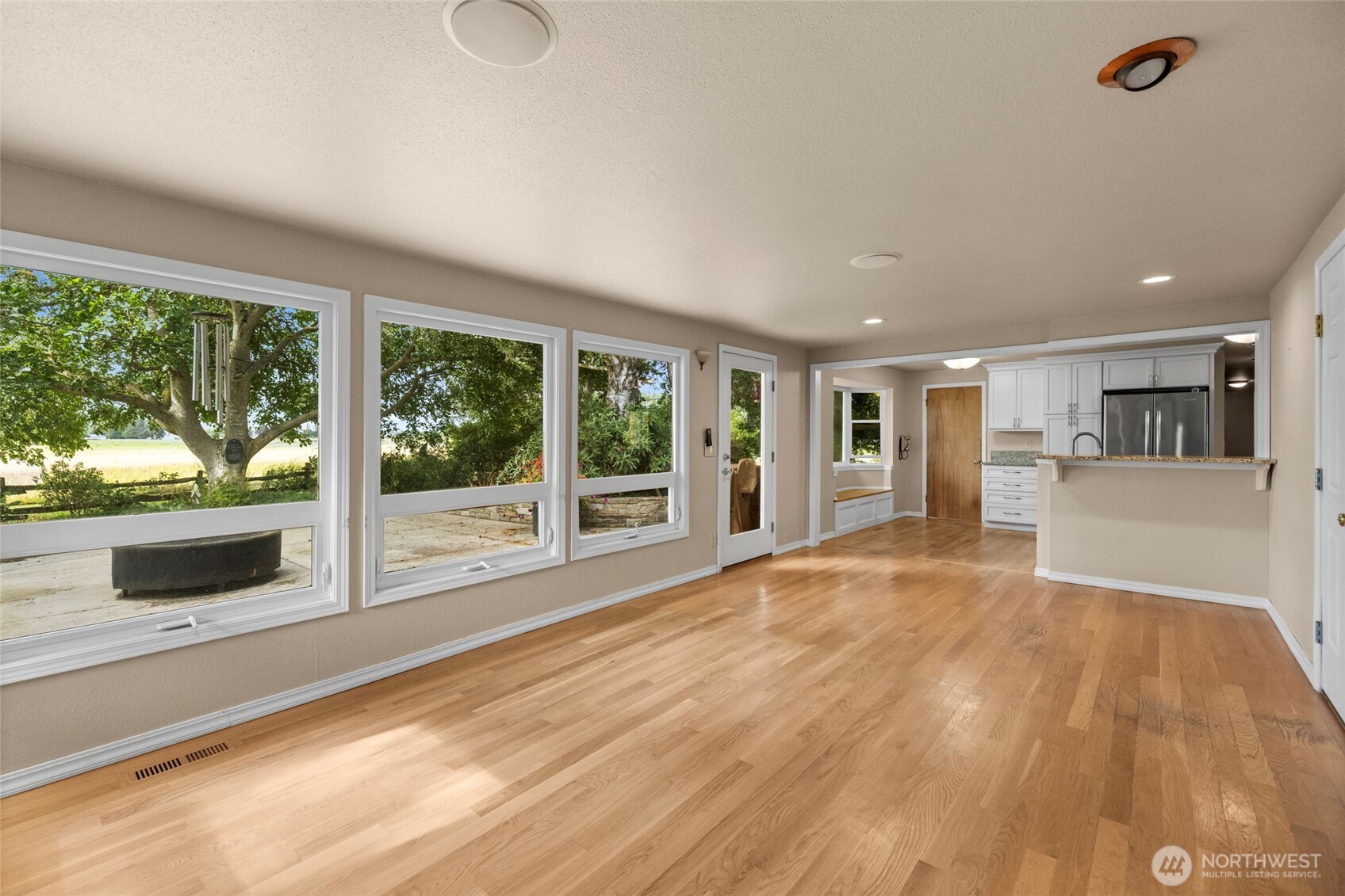 16792 Dunbar Road Property Photo 7
