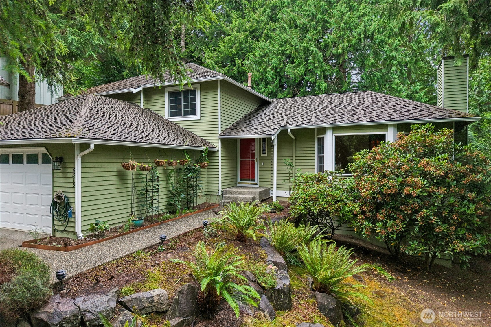 4315 210th Place Property Photo 1