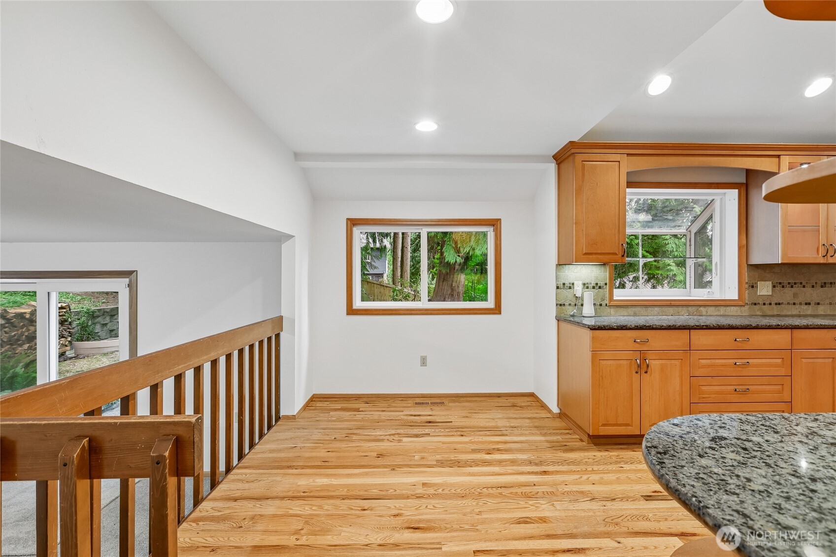 4315 210th Place Property Photo 11