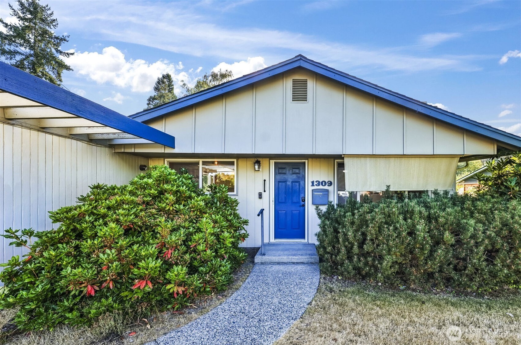 1309 Lenore Drive Property Photo 2